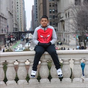 Meet your Posher, Deaze